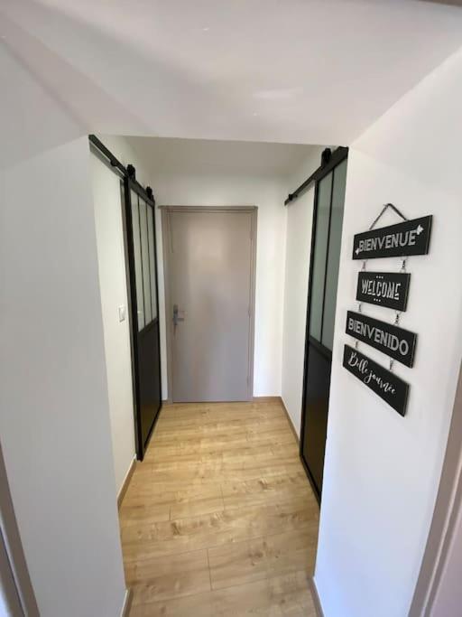 Le Petit Loft Des Halles Béziers Dış mekan fotoğraf